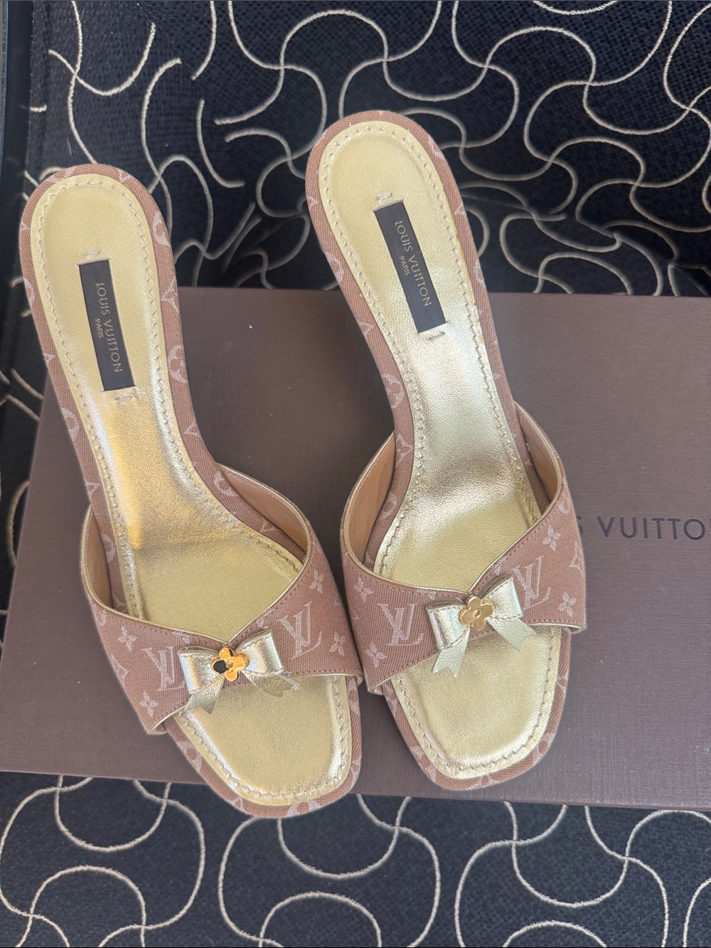 Louis Vuitton Tan Monogram Mules with Gold Bow Accent - Picture 2 of 6